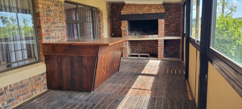 3 Bedroom Property for Sale in Fraaiuitsig Western Cape